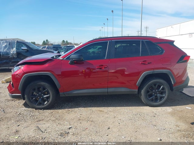2T3H1RFV9MW174948 Toyota RAV4 LE