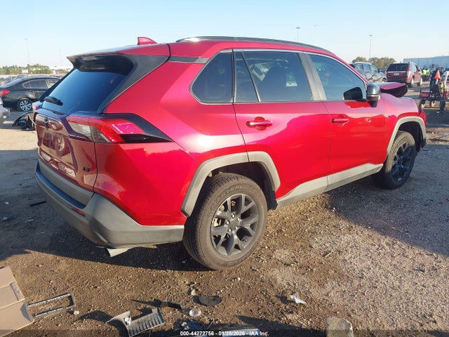 2T3H1RFV9MW174948 Toyota RAV4 LE
