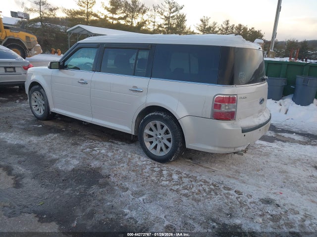 2011 FORD FLEX 2FMGK5CC5BBD35098 Photo 2