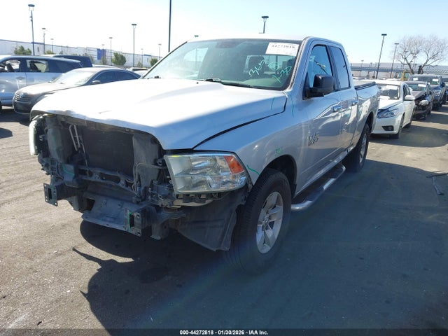 1C6RR6GG5HS582400 RAM 1500 Slt 4x2 6&#039;4 Box