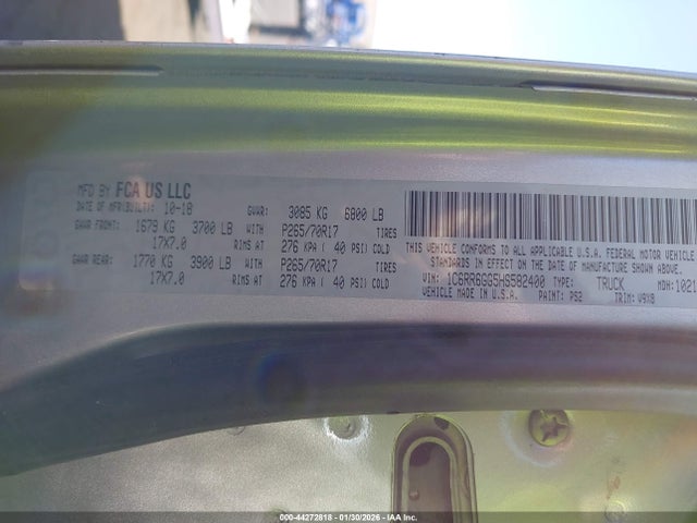 1C6RR6GG5HS582400 RAM 1500 Slt 4x2 6&#039;4 Box