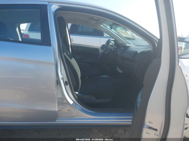 2024 MITSUBISHI MIRAGE ML32AUHJ6RH034102 Photo 4