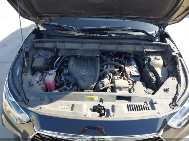 Toyota Highlander Limited 2024 5TDKDRAH6RS532644 Image 10