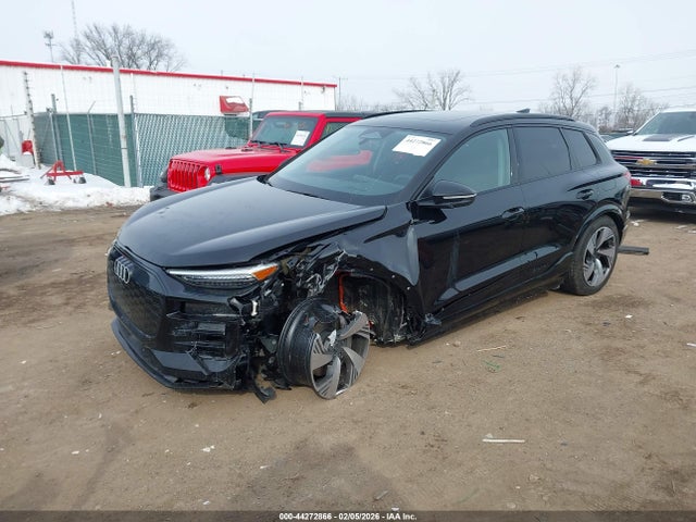 2025 AUDI Q6 E-TRON WA134BGF3SA067397 Photo 1