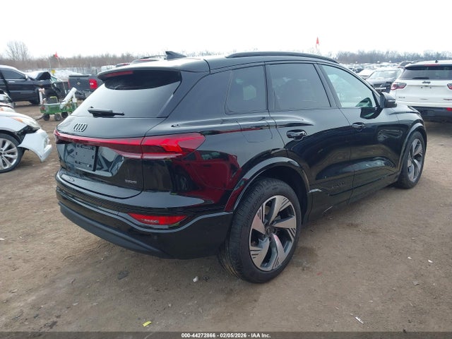 2025 AUDI Q6 E-TRON WA134BGF3SA067397 Photo 3