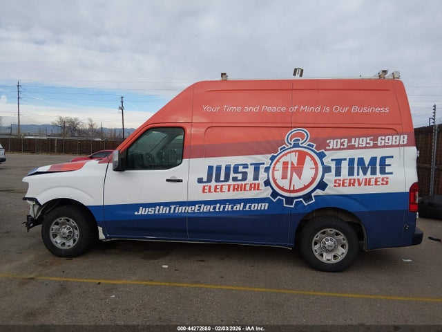 44272880 :رقم المزاد ، 1N6AF0LY9DN108059 vin ، 2013 Nissan Nv Cargo Nv2500 Hd S V8 مزاد بيع