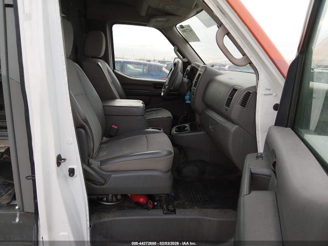 44272880 :رقم المزاد ، 1N6AF0LY9DN108059 vin ، 2013 Nissan Nv Cargo Nv2500 Hd S V8 مزاد بيع