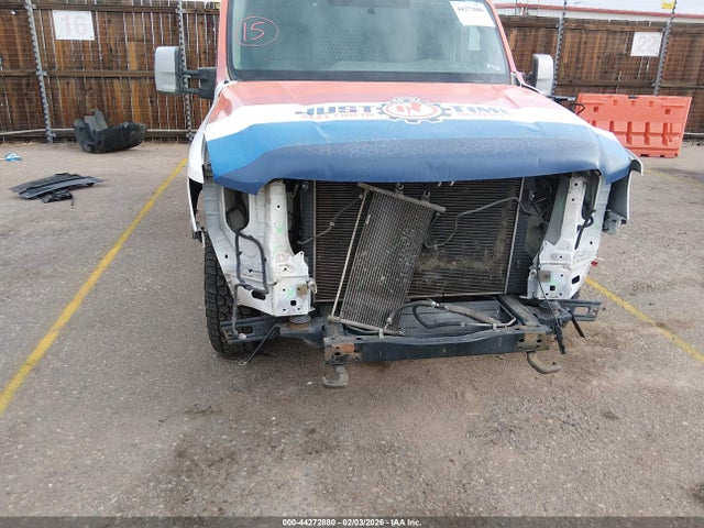 44272880 :رقم المزاد ، 1N6AF0LY9DN108059 vin ، 2013 Nissan Nv Cargo Nv2500 Hd S V8 مزاد بيع
