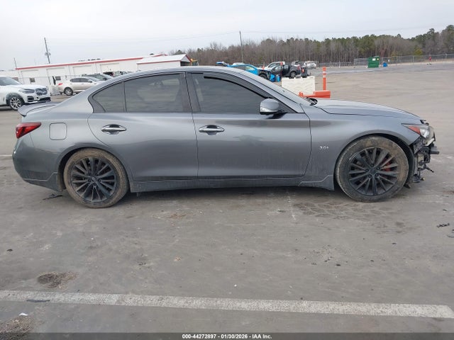 44272897 :رقم المزاد ، JN1EV7AP3JM353874 vin ، 2018 Infiniti Q50 3.0t Luxe مزاد بيع