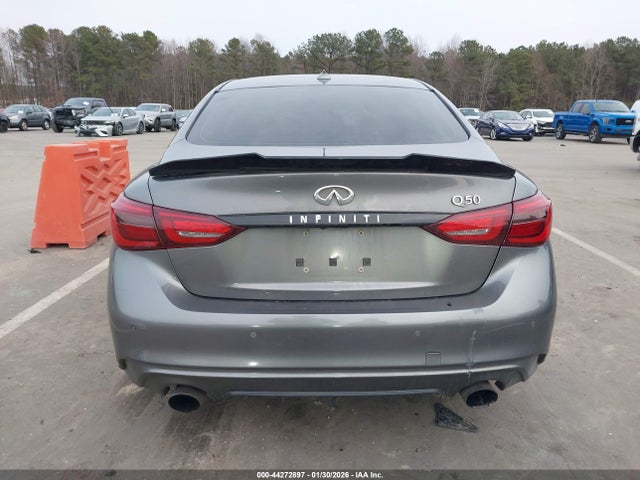 44272897 :رقم المزاد ، JN1EV7AP3JM353874 vin ، 2018 Infiniti Q50 3.0t Luxe مزاد بيع