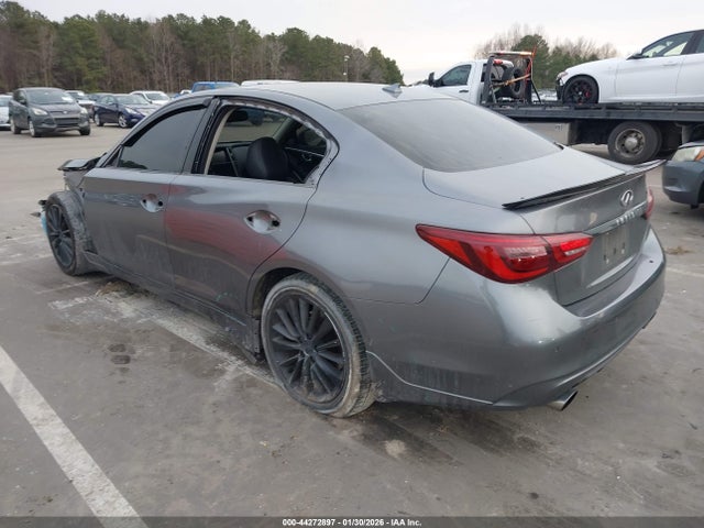 44272897 :رقم المزاد ، JN1EV7AP3JM353874 vin ، 2018 Infiniti Q50 3.0t Luxe مزاد بيع