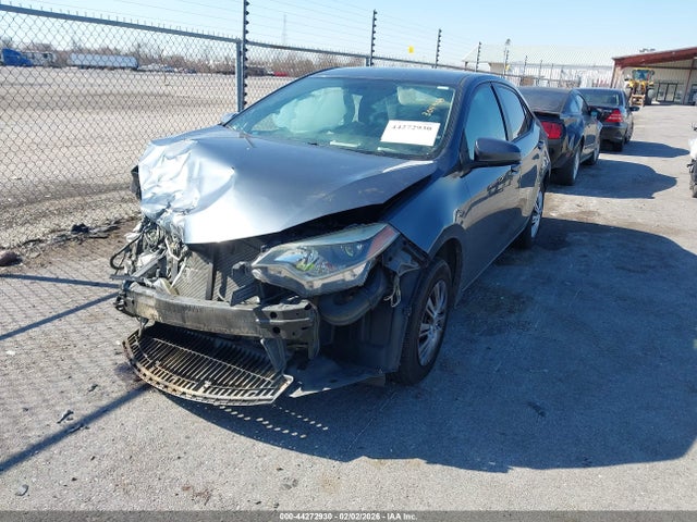 Toyota COROLLA L 2015 5YFBURHE3FP304990 Image 2