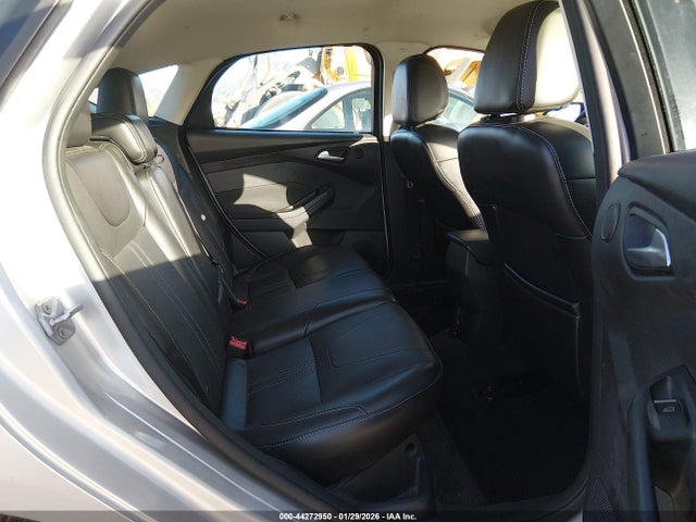 1FADP3N27EL139174 Ford Focus Titanium