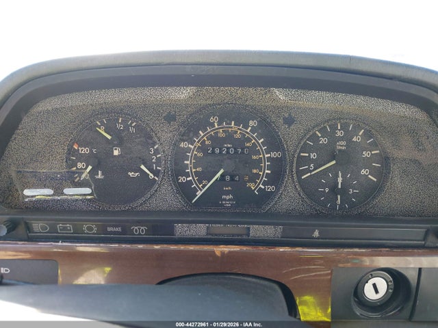 Продажа на аукционе авто 1984 Mercedes-benz 300 Sd, vin: WDBCB20A5EA066006, номер лота: 44272961