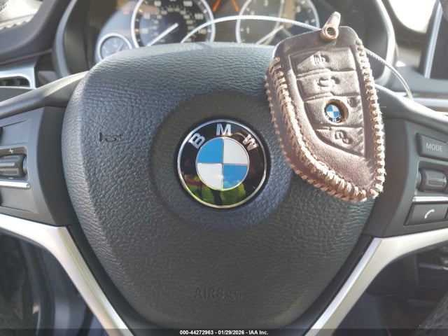 2017 BMW X5 5UXKR2C30H0X06136 Photo 10