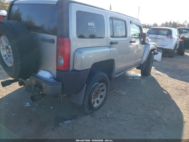2006 HUMMER H3 SUV 5GTDN136068284662 Photo 3