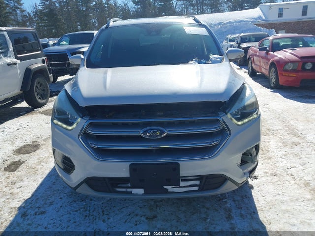 1FMCU9JD1HUA44676 Ford Escape Titanium