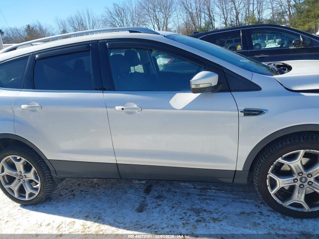 1FMCU9JD1HUA44676 Ford Escape Titanium