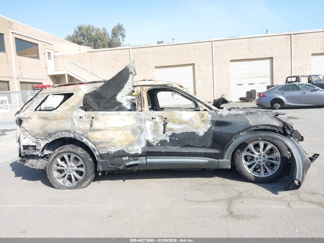 Продаж на аукціоні авто 2021 Ford Explorer Limited, vin: 1FMSK8FH8MGB72719, номер лоту: 44273065