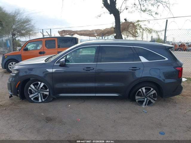 KNDRHDLG5P5174031 KIA Sorento Hybrid Ex