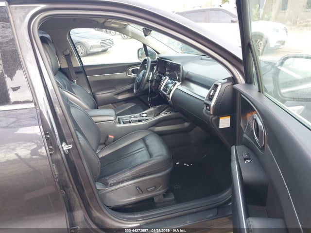 KNDRHDLG5P5174031 KIA Sorento Hybrid Ex
