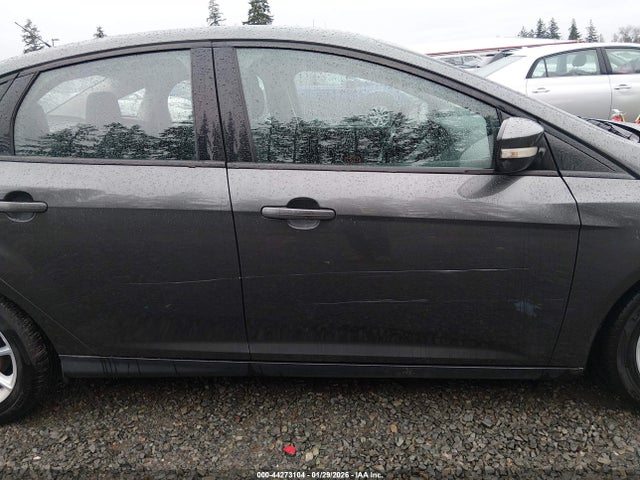 1FADP3F29GL348286 Ford FOCUS SE