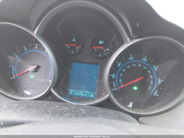 1G1PA5SG5E7186984 Chevrolet Cruze Ls Auto