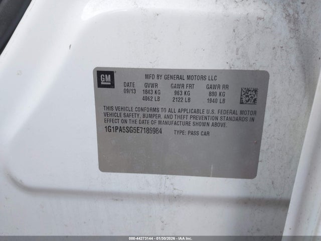 1G1PA5SG5E7186984 Chevrolet Cruze Ls Auto