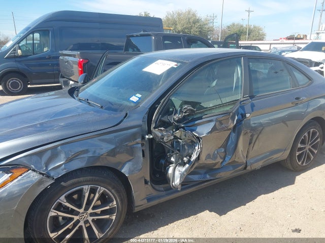 3VWBX7BU0SM029752 Volkswagen Jetta 1.5t Sport