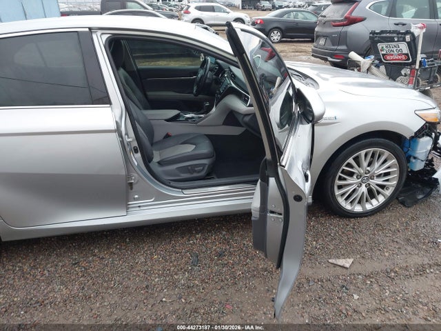 2018 TOYOTA CAMRY HYBRID 4T1B21HK3JU504868 Photo 4