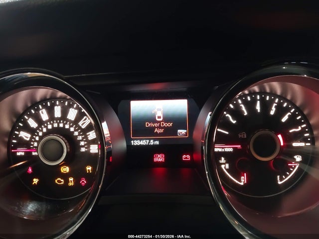 1ZVBP8CF6E5243564 Ford Mustang Gt Premium