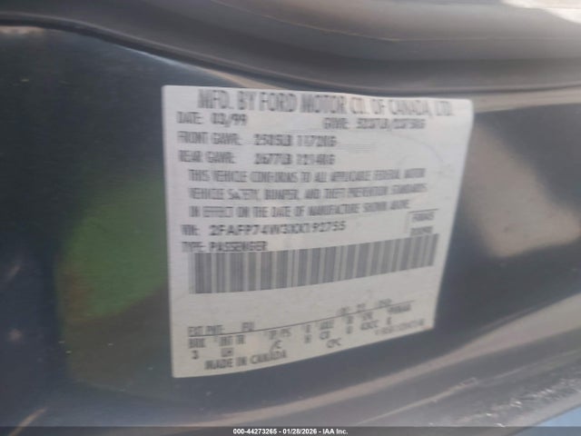 1999 FORD CROWN VICTORIA 2FAFP74W3XX192755 Photo 8