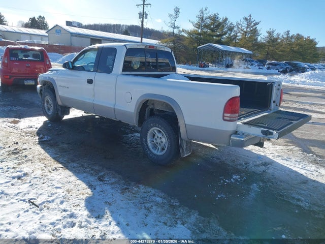 2000 DODGE DAKOTA 1B7GG22X7YS649214 Photo 2