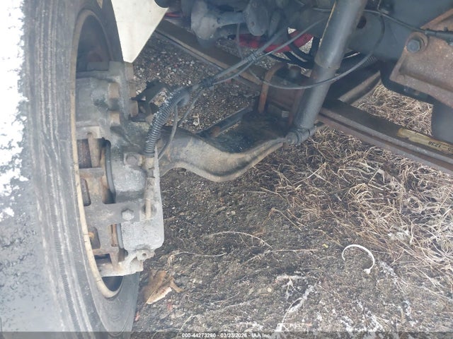 1HTMMMMM1JH327409 International Durastar 4300