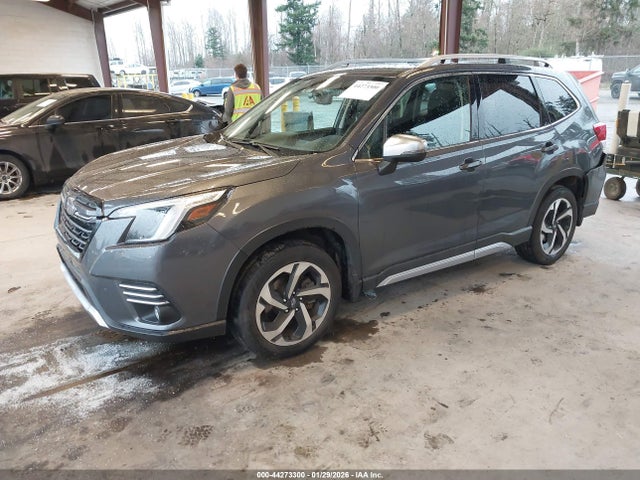Subaru Forester Touring 2023 JF2SKARC4PH518809 Image 2
