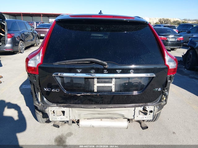 YV449MDD8F2624585 Volvo Xc60 T6 Platinum
