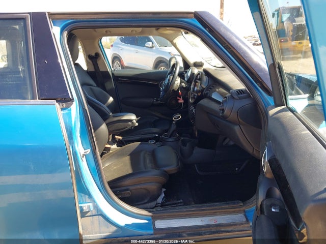 2016 MINI HARDTOP WMWXU3C59G2B66866 Photo 4
