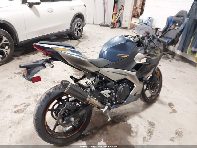 Kawasaki EX400 2023 JKAEXKH13PDAP7018 Image 4