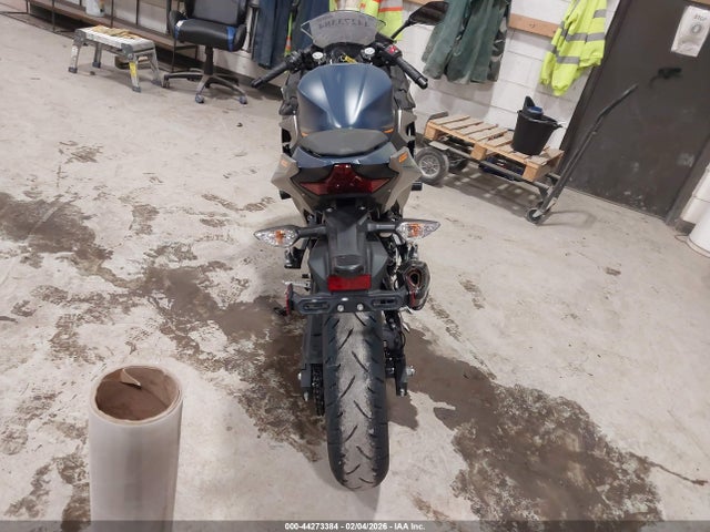 Kawasaki EX400 2023 JKAEXKH13PDAP7018 Image 6