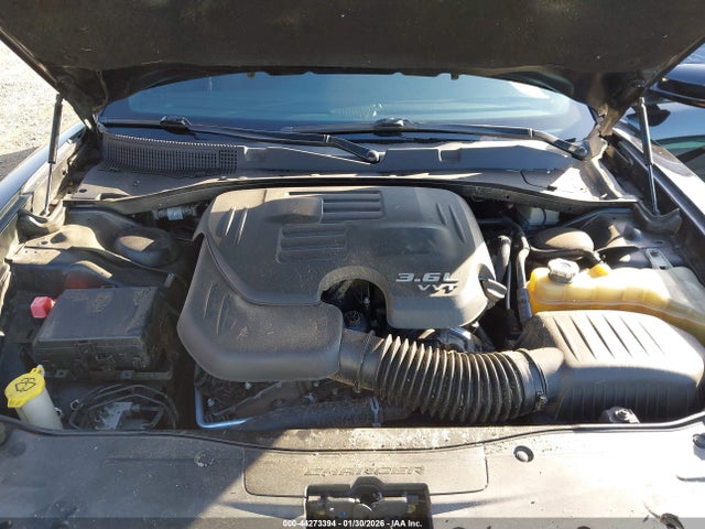 44273394 :رقم المزاد ، 2C3CDXHG6GH332644 vin ، 2016 Dodge Charger Sxt مزاد بيع