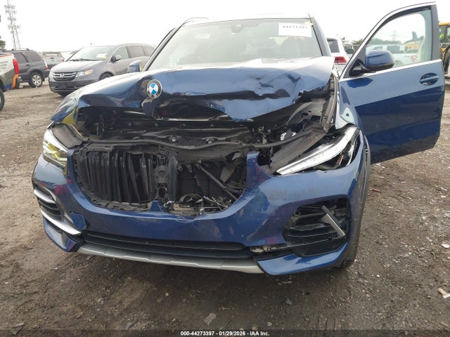 44273397 :رقم المزاد ، 5UXCR4C04P9P08648 vin ، 2023 Bmw X5 Sdrive40i مزاد بيع