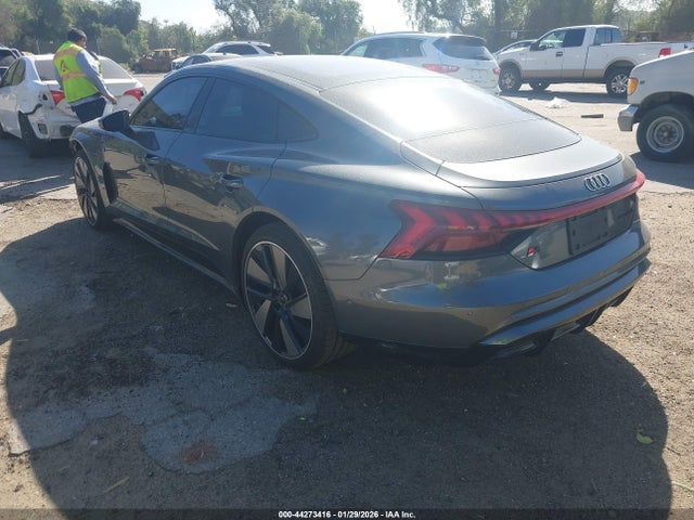 2025 AUDI S E-TRON GT WAUH9BFW2S7001478 Photo 2