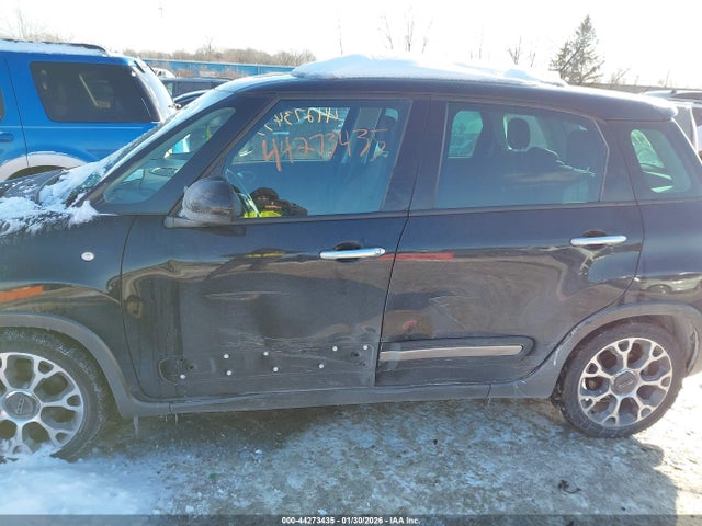 2014 FIAT 500L ZFBCFADH6EZ008014 Photo 5