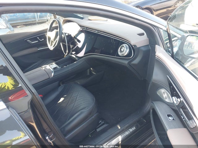 W1KCG4EB1PA032475 Mercedes-Benz Eqs 580 4matic