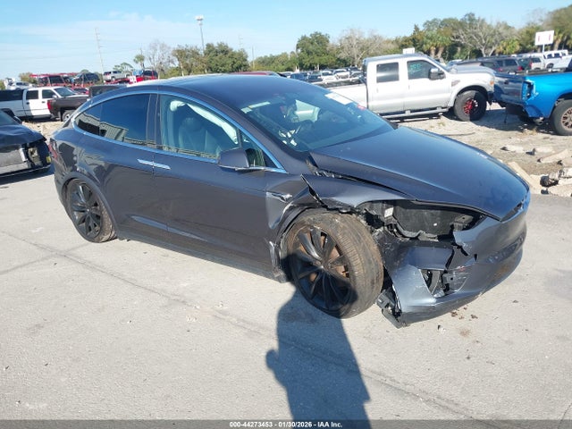 2020 TESLA MODEL X 5YJXCAE26LF299439