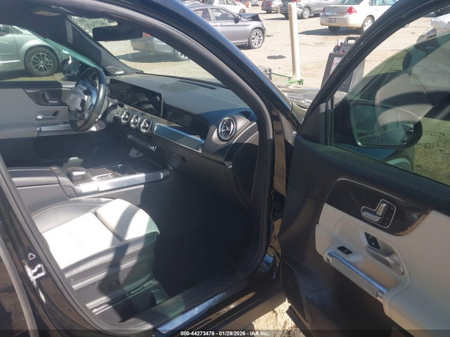 W1N4M4HB4MW089098 Mercedes-Benz Glb 250 4matic