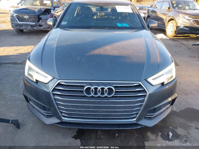 WAUENAF41HN023869 Audi A4 2.0t Premium