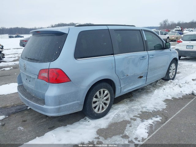 44273491 :رقم المزاد ، 2C4RVABG6CR307000 vin ، 2012 Volkswagen Routan Se مزاد بيع