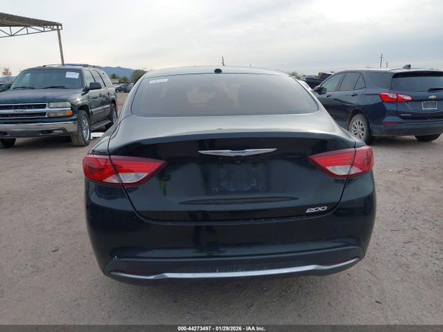 Chrysler 200 Limited 2015 1C3CCCAB7FN666892 Image 16