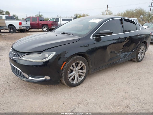 Chrysler 200 Limited 2015 1C3CCCAB7FN666892 Image 2